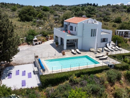 Fritidshus - 8 personer -  - 730 08 - Almyrida