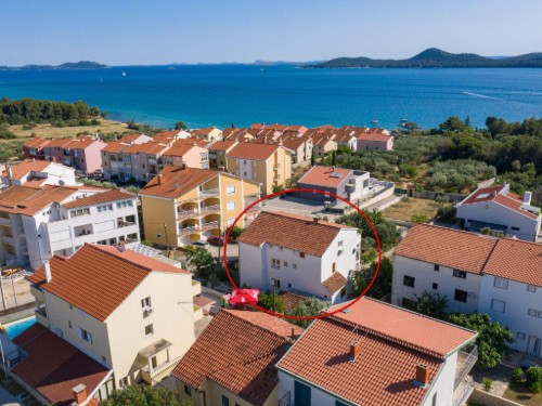 Holiday apartment - 4 persons -  - Slanica 23, Kumenat - 23210 - Biograd Na Moru