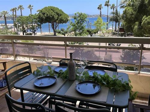 Ferienhaus - 2 Personen -  - 83150 - Bandol