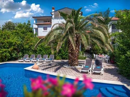 Holiday apartment - 4 persons -  - Ogranak - Pula-Pjescana Uvala - 52100 - Pjescana Uvala