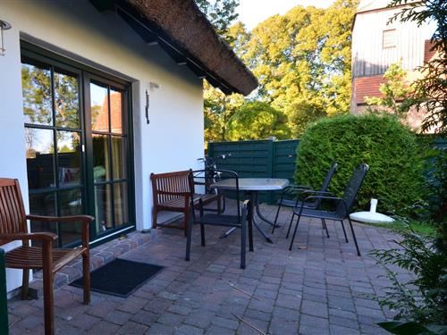 Holiday Home/Apartment - 5 persons -  - Boddenstraße - 18586 - Groß Zicker