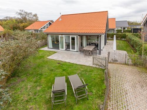 Fritidshus - 6 personer -  - 4325 LD - Renesse