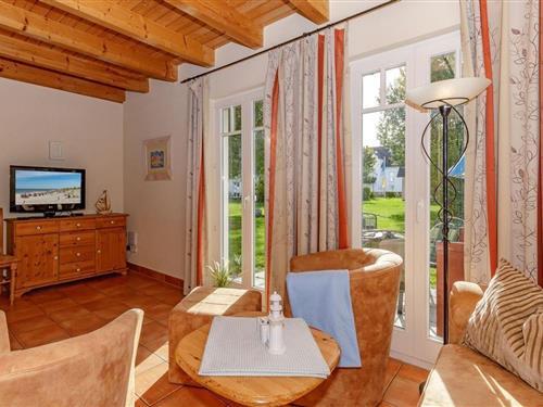 Sommerhus - 6 personer -  - Kliffstraße - 18211 - Nienhagen