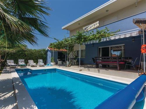 Holiday home - 8 persons -  - O.Jordana Viculina - Trogir-Kastel Luksic - 21215 - Kastel Luksic