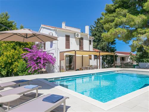 Sommerhus - 8 personer -  - Ulica Bana Jelacica - 21224 - Slatine