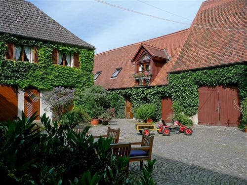 Bauernhof - 5 Personen -  - Mittelehrenbach - 91359 - Leutenbach