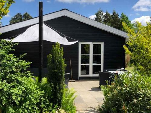 Sommerhus - 5 personer -  - Nøddehaven - 6840 - Oksbøl