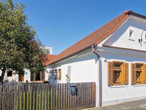 Holiday Home/Apartment - 4 persons -  - Reichlgasse - 7400 - Oberwart