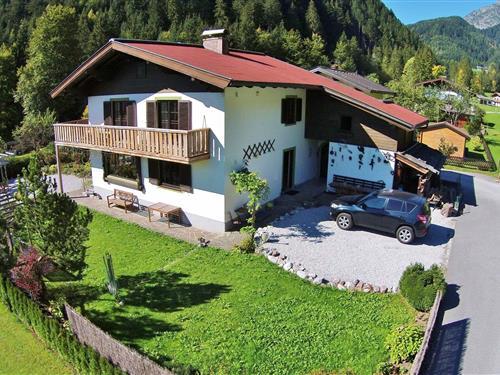 Holiday Home/Apartment - 18 persons -  - 5771 - Leogang