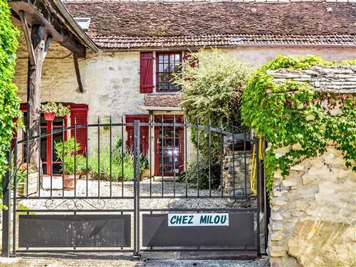 Holiday home - 4 persons -  - Tanlay - 89430