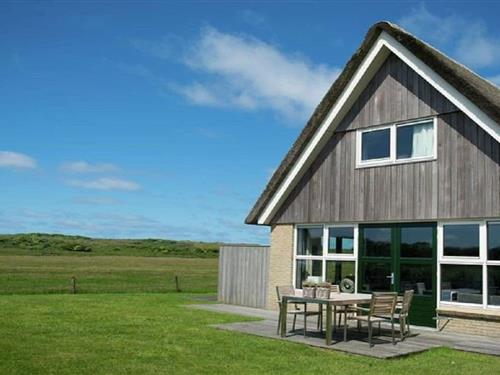Holiday home - 6 persons -  - 22111 - Ballum, Ameland