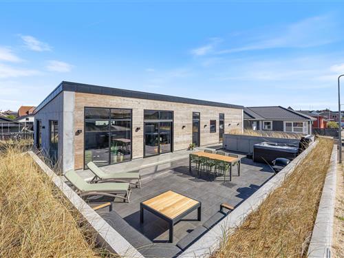 Sommerhus - 6 personer -  - Vesterhavsvej - 6960 - Hvide Sande