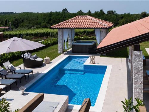 Feriehus - 8 personer -  - Barici - 52463 - Visnjan