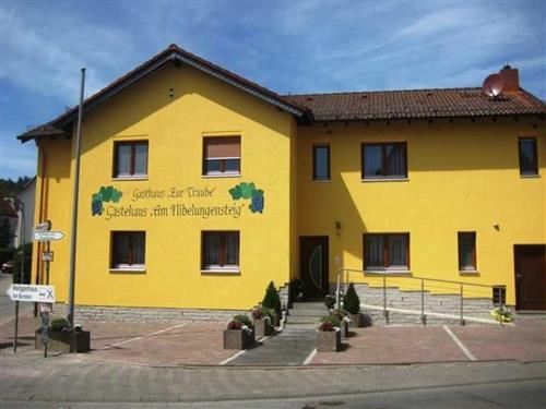 Feriehus / leilighet - 3 personer -  - Beedenkirchener Str. 15 + - 64686 - Lautertal / Reichenbach