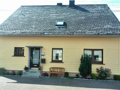 Ferienwohnung - 5 Personen -  - 56472 - Nisterau