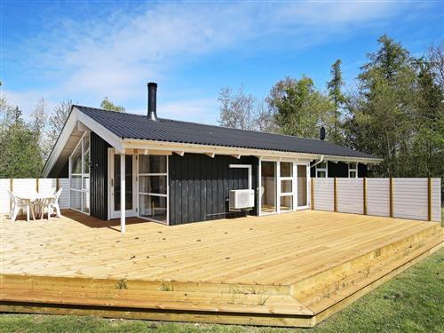 Holiday Home/Apartment - 8 persons -  - Snebærvej - Marielyst - 4873 - Væggerløse