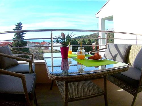 Holiday Home/Apartment - 4 persons -  - Podaca - 21335 - Podaca