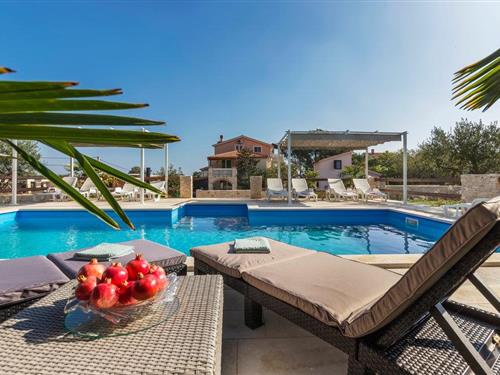 Holiday apartment - 4 persons -  - Put za puntice - 52204 - Liznjan