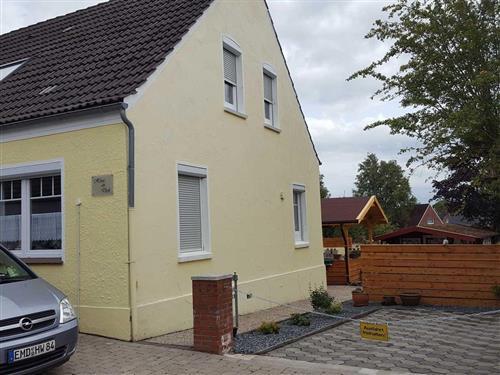 Holiday Home/Apartment - 6 persons -  - Schöpfwerkstraße 7 a - 26725 - Emden / Borssum