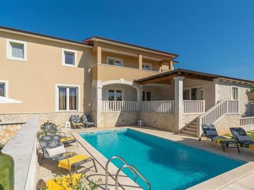 Villa - 10 personer -  - 52444 - Tinjan