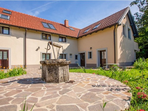 Holiday apartment - 6 persons -  - Gozd - 5273 - Col