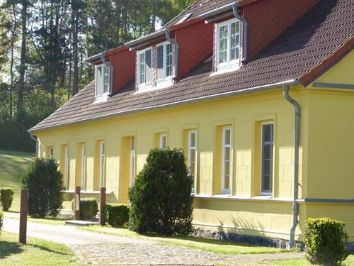 Holiday Home/Apartment - 4 persons -  - Volsvitz - 18569 - Gingst