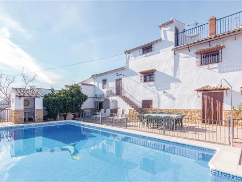 Holiday Home/Apartment - 16 persons -  - Los Juncares, - Iznajar - 14970 - Iznájar