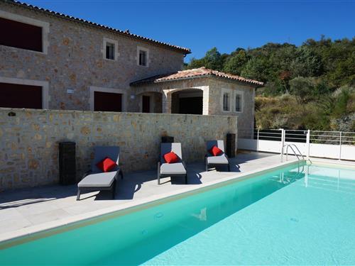 Villa - 8 persons -  - 30500 - Saint-Ambroix