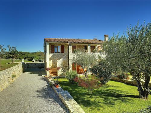 Holiday apartment - 4 persons -  - Ulica Mate Balote - Krnica-Rakalj - 52208 - Rakalj