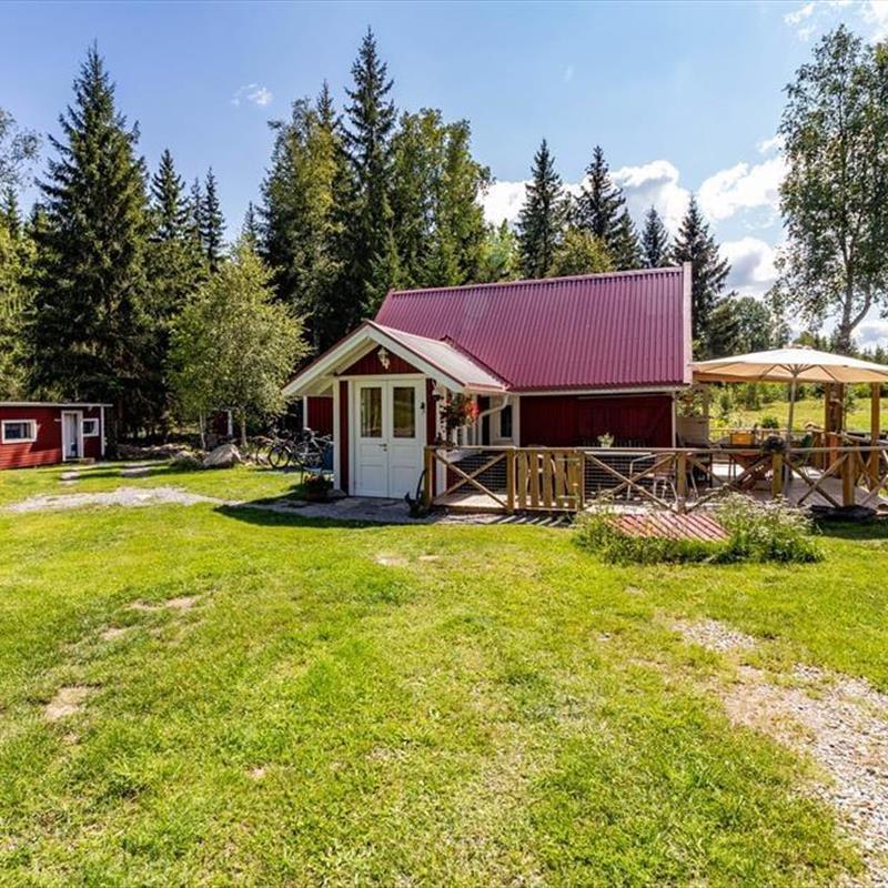 Sommerhus - 2 personer -  - Öjaströmma - Lessebo - 360 51 - Hovmantorp