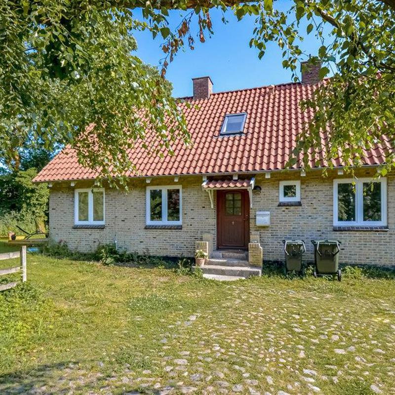 Sommerhus - 8 personer -  - Strandvejen - Følle Strand - 8410 - Rønde