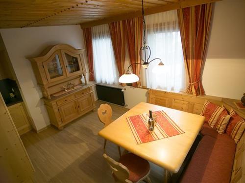 Holiday Home/Apartment - 4 persons -  - Flattachberg - 9831 - Flattach