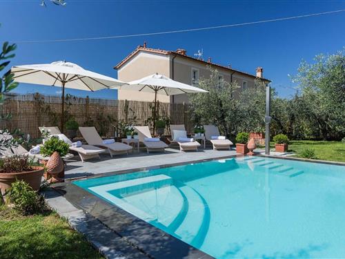 Villa - 12 personer -  - 55100 - Lucca