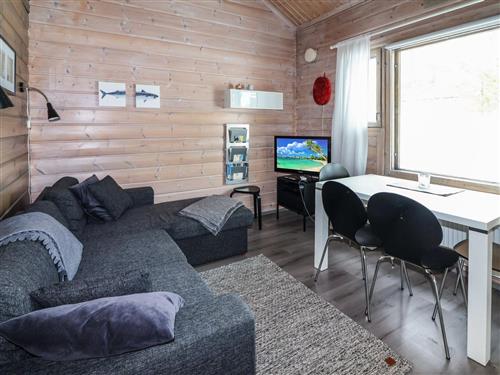 Holiday home - 4 persons -  - Äkäslompolo - 95970