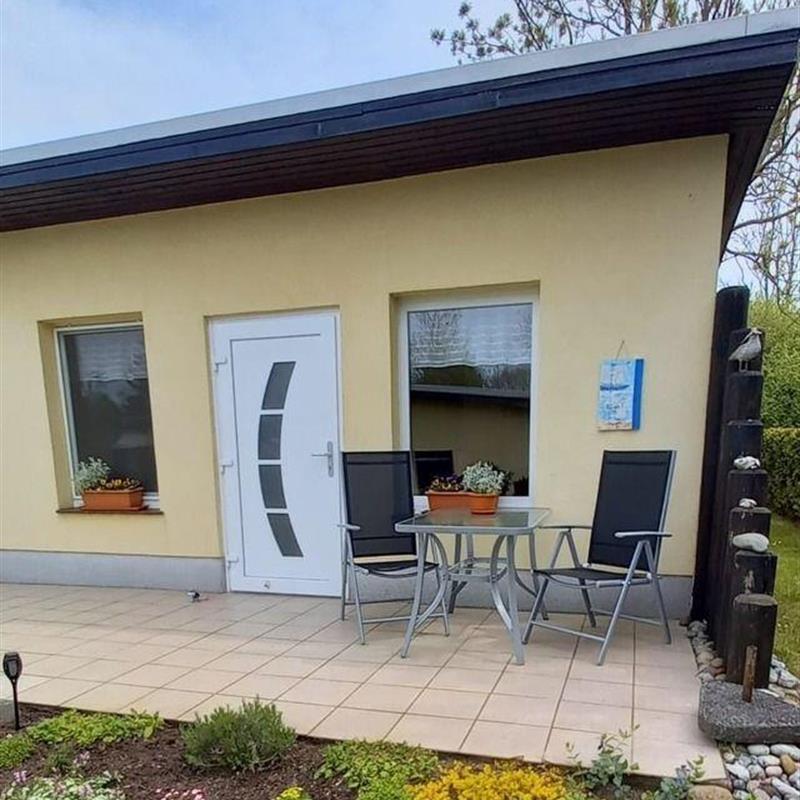 Sommerhus - 3 personer -  - Hauptstr. - 18551 - Glowe