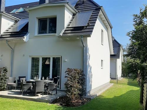 Holiday Home/Apartment - 6 persons -  - Strandweg - 18211 - Börgerende-Rethwisch