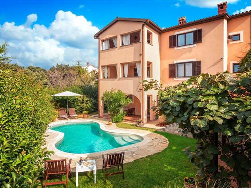 Ferieleilighet - 3 personer -  - Debeli Vrv - Pula-Vinkuran - 52100 - Pula