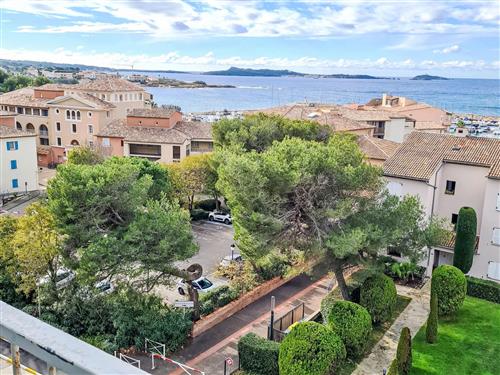 Holiday apartment - 2 persons -  - Six Fours La Coudoulière - 83140