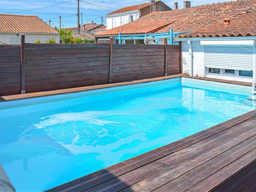 Holiday Home/Apartment - 5 persons -  - Impasse des Champs - 17730 - Port-Des-Barques