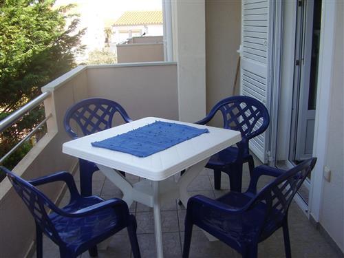 Holiday Home/Apartment - 4 persons -  - Nin - 23232 - Nin