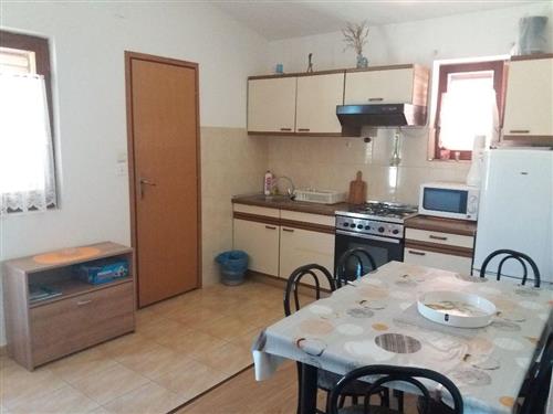 Holiday Home/Apartment - 6 persons -  - Ulica Ninski put - 23233 Priv - Privlaka