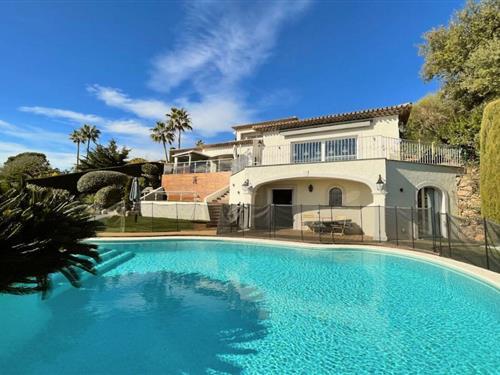 Villa - 10 personer -  - 06210 - Mandelieu - Cannes