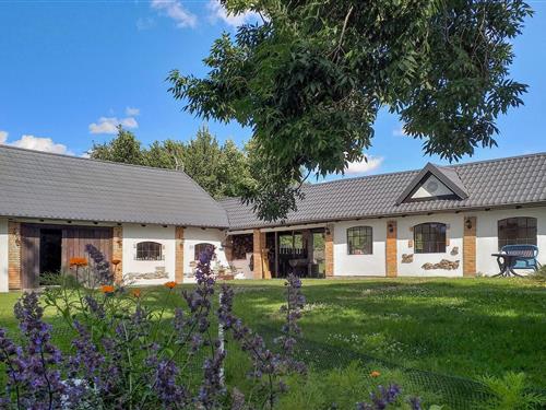 Ferienwohnung - 4 Personen -  - Dworska - Przywidz - 83-047 - Huta Gorna