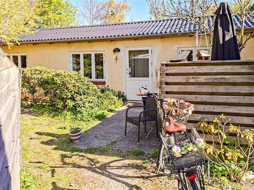 Sommerhus - 3 personer -  - Holmsborg - Ballen - 8305 - Samsø