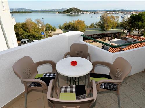 Holiday apartment - 3 persons -  - 22243 - Murter