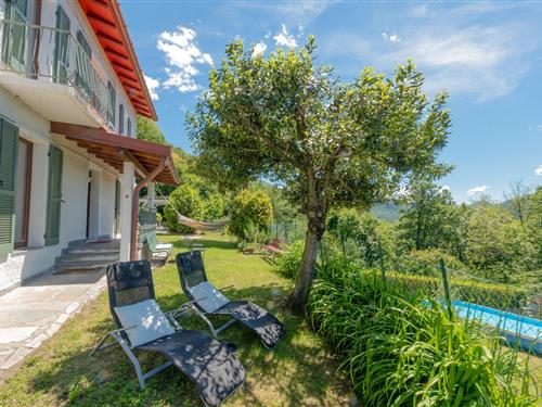 Feriehus - 5 personer -  - Via Torretta - 21016 - Luino