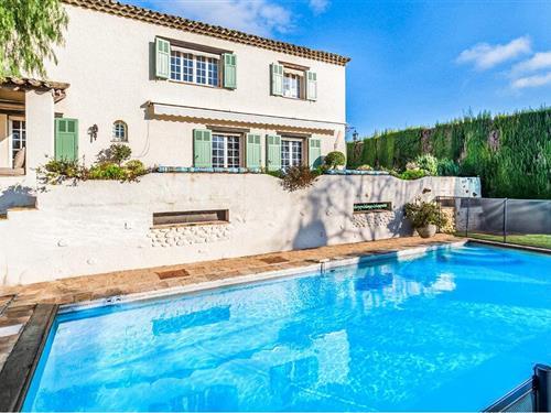 Holiday home - 10 persons -  - route des Serres - 06570 - Saint-Paul-De-Vence
