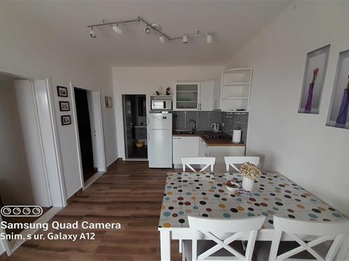 Ferieleilighet - 5 personer -  - 21465 - Jelsa