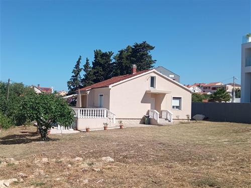 Holiday home - 4 persons -  - Krešimirova obala - 23000 - Zadar