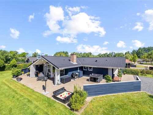 Sommerhus - 6 personer -  - Strandvænget - Bork Havn - 6893 - Hemmet Strand